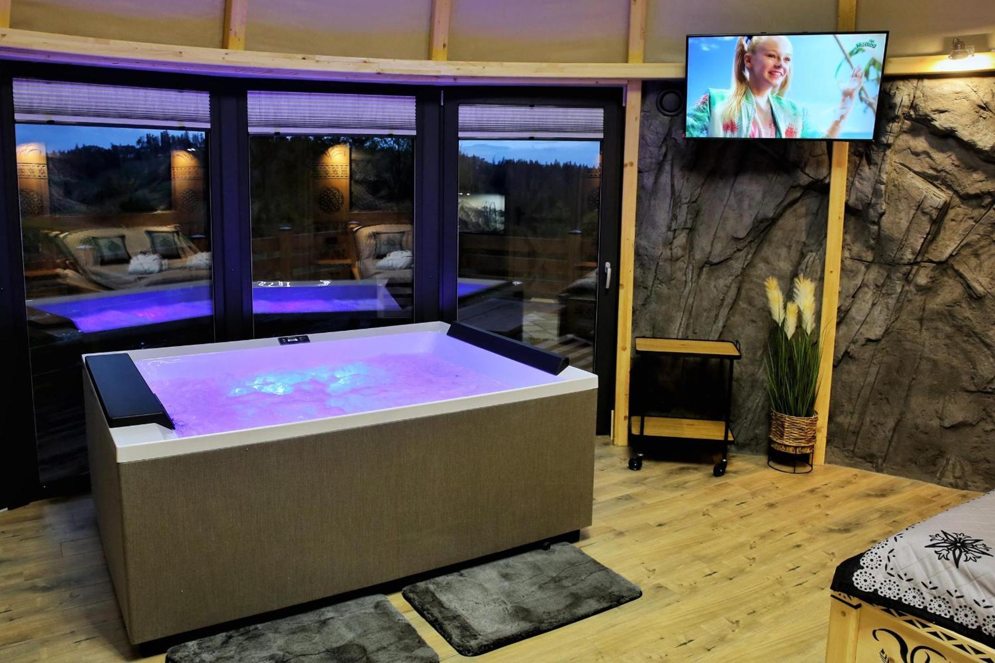 扎科帕内 Tatry Mountain Glamp Z Jacuzzi酒店 外观 照片