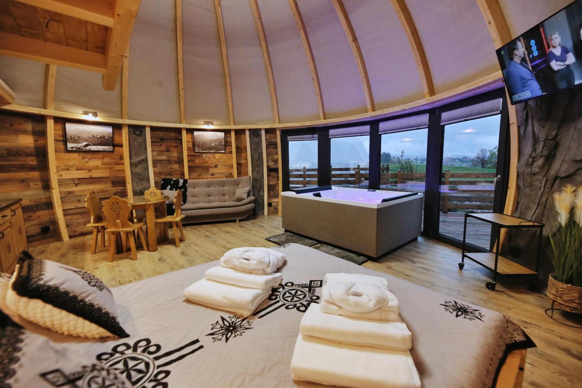 扎科帕内 Tatry Mountain Glamp Z Jacuzzi酒店 外观 照片