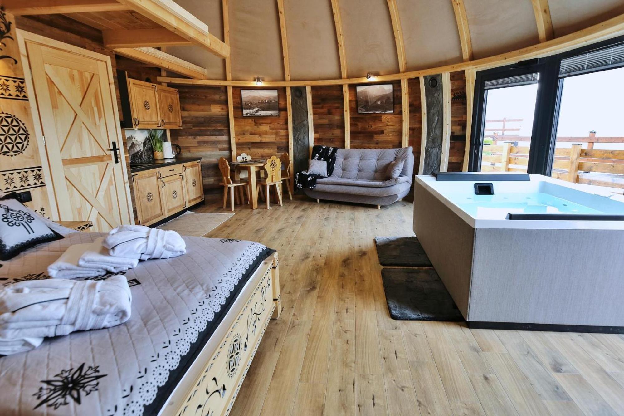 扎科帕内 Tatry Mountain Glamp Z Jacuzzi酒店 外观 照片